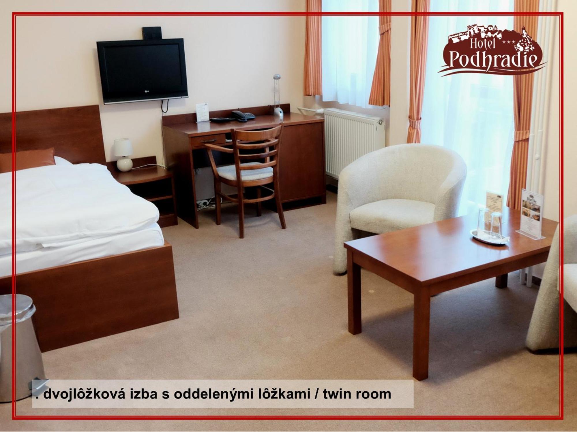 Hotel Podhradie Povazska Bystrica Bagian luar foto